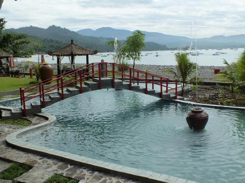 Ketapang Resort Karanghawu Buitenkant foto