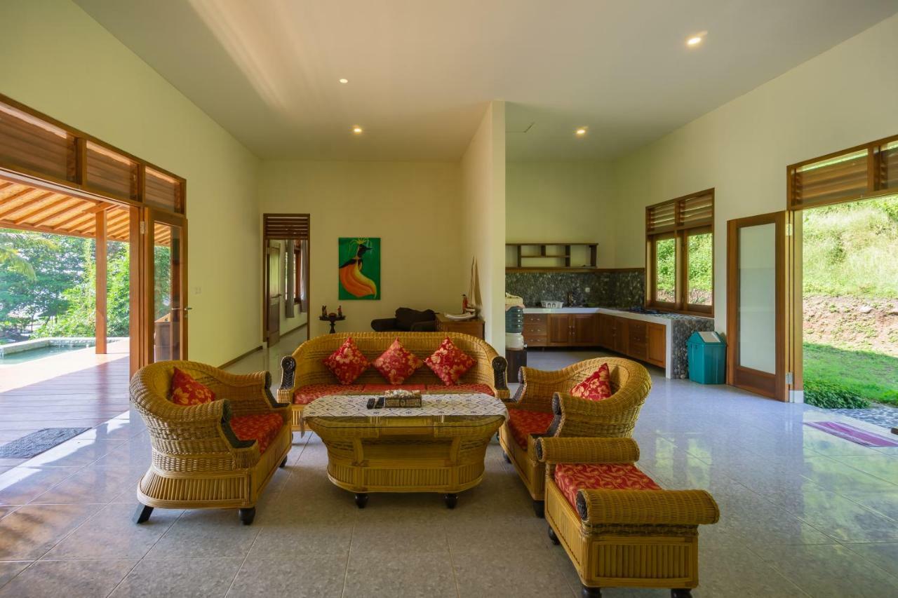 Ketapang Resort Karanghawu Buitenkant foto